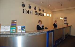 Гостиница Нептун Санкт-Петербург Стандартный двухместный номер с 2 отдельными кроватями-4